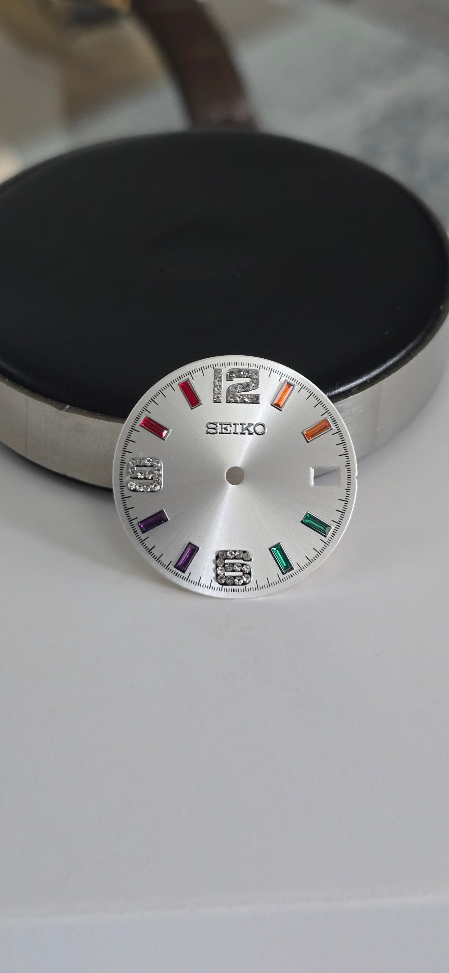 S dial