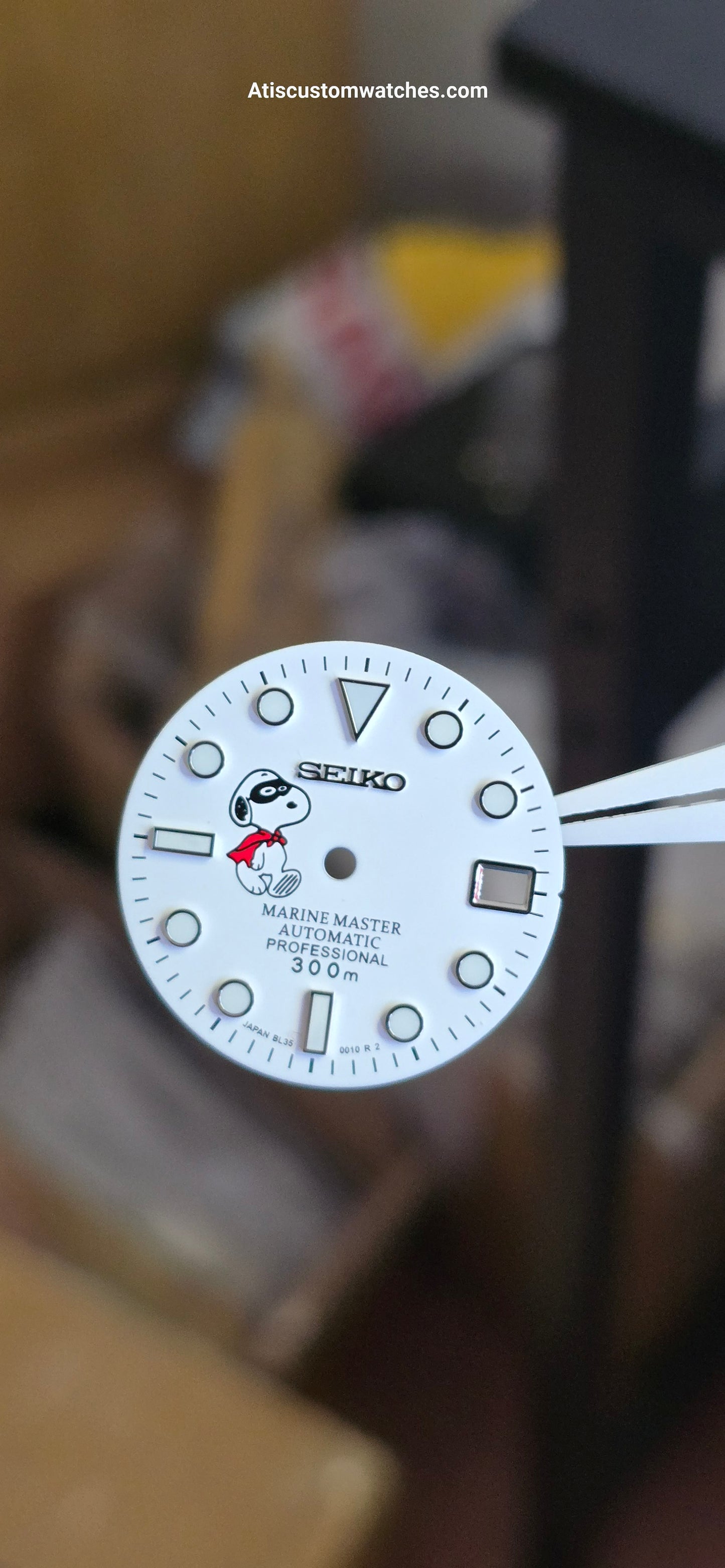 S dial Snoopy 28.5mm