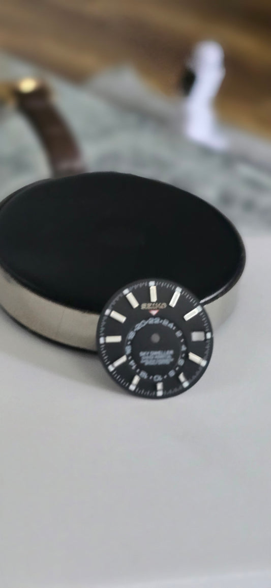 S dial