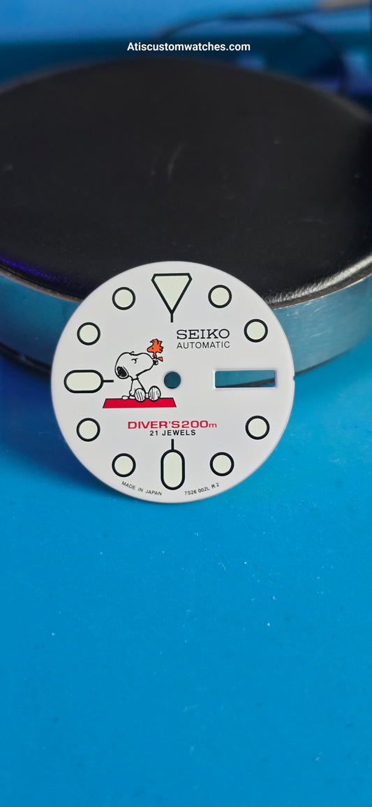 S dial Snoopy 28.5mm