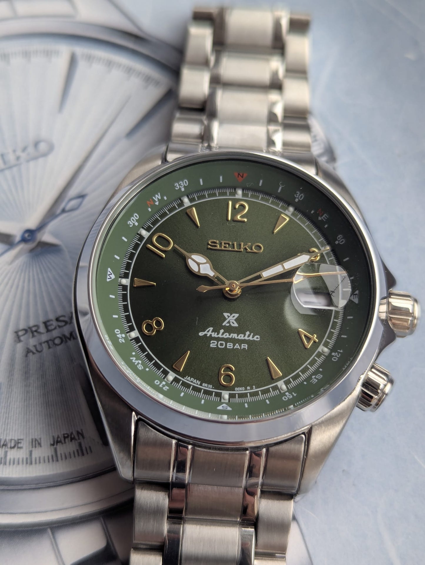 Bespoke custom made Alpinist