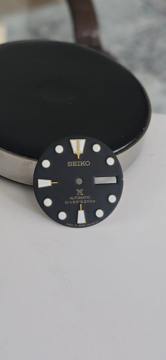 S dial